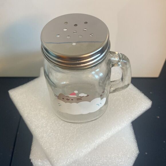 Pusheen glass salt shaker - Picture 2 of 3